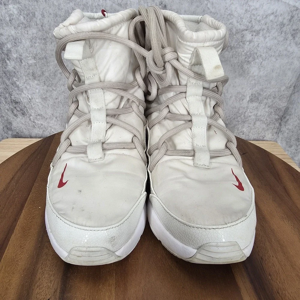 Nike water resistant